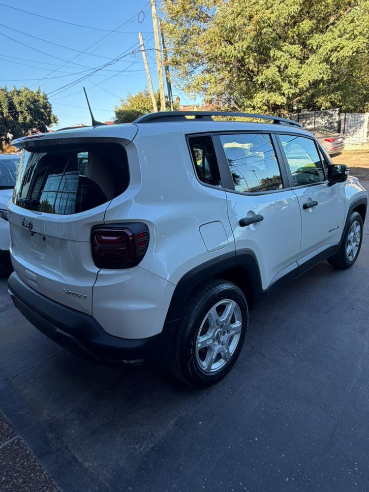 Jeep RENEGADE Sport 1.3 — foto 4